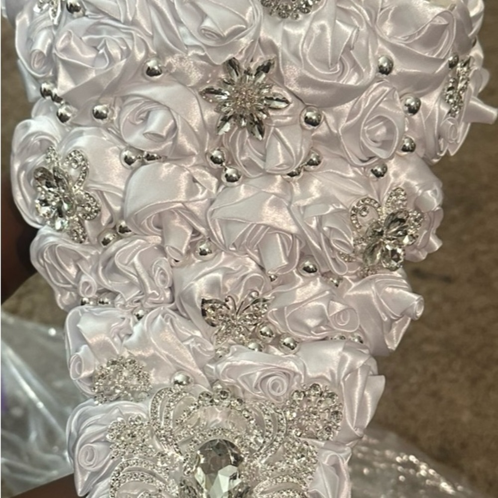 Elegant White Satin Bouquet with Rhinestones